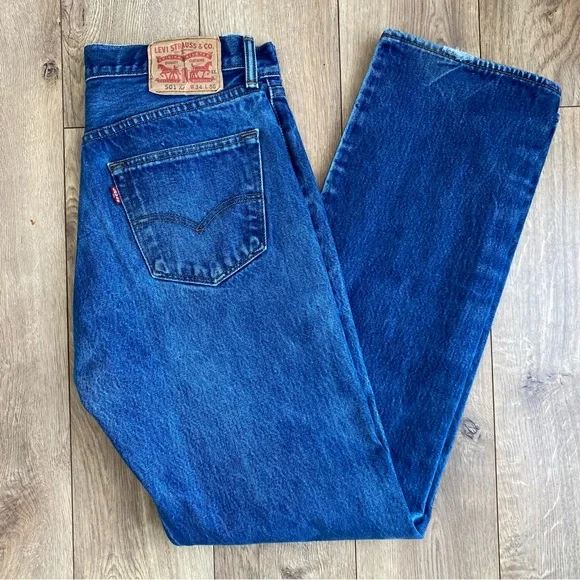 Levis 501 34 x 32 deals